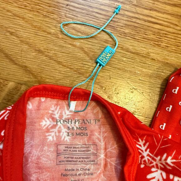 Posh Peanut Baby 3 6 months Red White Snowflake Holiday Christmas Bamboo Onesie - Picture 7 of 10